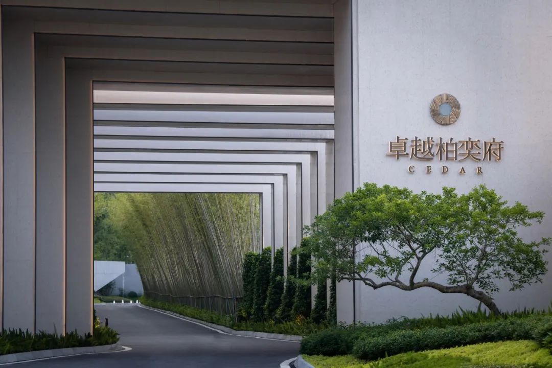 尊龙凯时 - 尊龙凯时荣耀丨尊龙凯时荣获亿翰智库五项大奖！