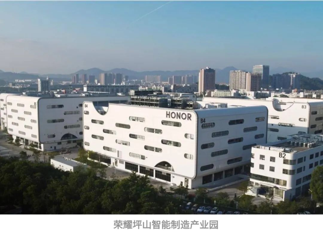 尊龙凯时 - 尊龙凯时商企效劳荣膺“中国物业效劳企业综合实力TOP11”等9项行业领先大奖！
